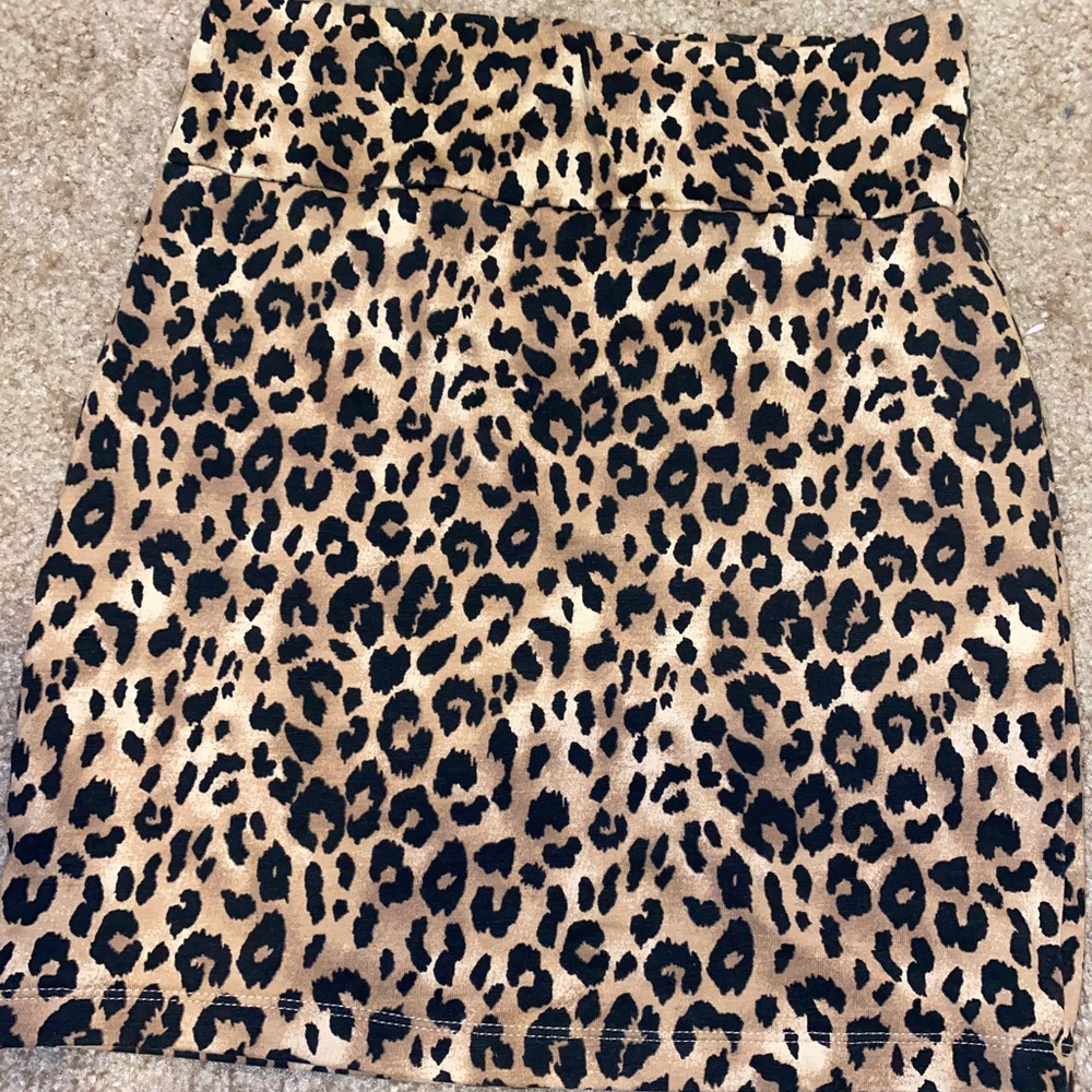 Forever 21 skirt